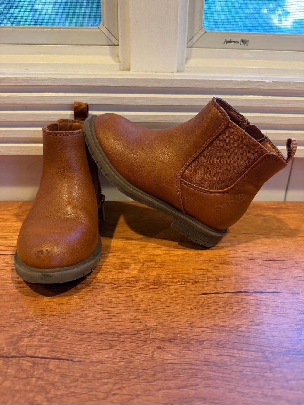 Cat & Jack Toddler Brown Chelsea Boots
